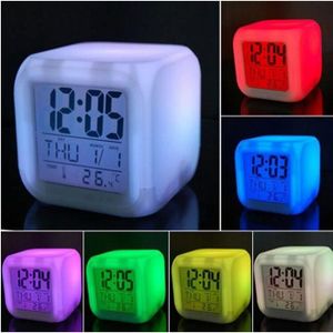Reveil cube led lumière nuit alarm clock clochette personnalisé prénom réf 23 