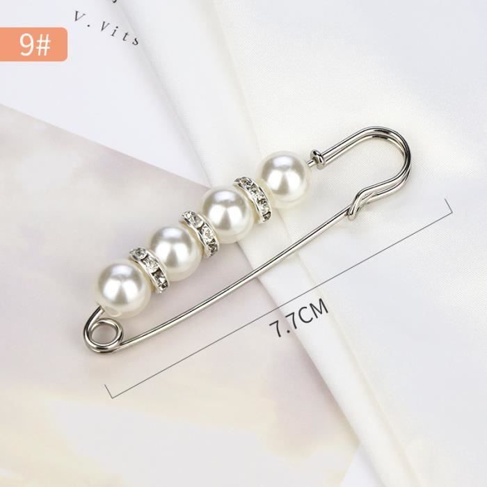 bloem broche bewerkt met strass steentjes zalm roze bloem broche bewerkt met strass steentjes zalm roze