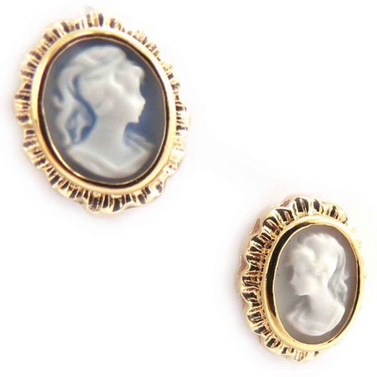 Boucles D'oreilles Anciennes Camée En Lucite Rouge Grenat - Design Long, Plaqué Or