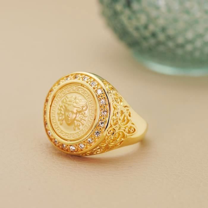 Chevali re Gold 18K Man 21 mm. D tail du centre de Medusa Greca