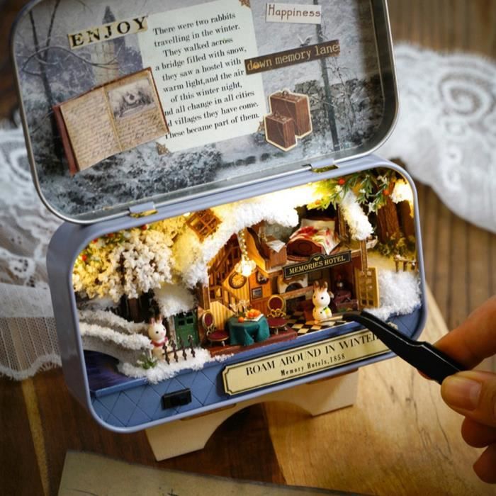 Owlfun Lutin Accessoires De Noël Feu De Camp Crèche LED Maison De