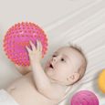 Balle Sensorielle LUDI - Rose - Stimule le toucher et la coordination de bébé-1