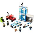 LEGO 60270 La boîte de briques - Thème Police (Petit commissariat)-1