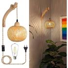 MEGAWISE Applique Murale Intérieur En Bois Rétro Lanterne En Bambou, Lampe Murale Créative E27 Avec Prise Et Interrupteur (Avec Ampoule)