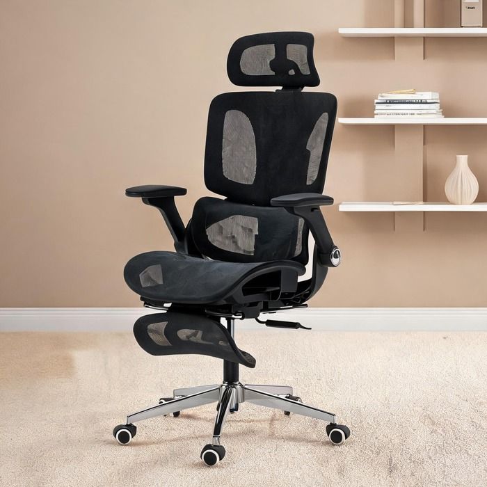 Chaise de bureau ergonomique en maille noire accoudoirs 4D et appui-tête réglables inclinaison 135° avec repose-pieds