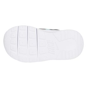 basket bébé nike pas cher