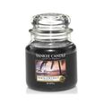 Yankee Candle bougie jarre parfumée, taille moyenne, Noix de coco noire, jusqu'à 75 heures de combustion-0