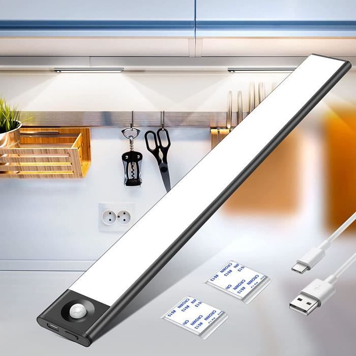 Détecteur de Mouvement Rechargeable par USB Sans Fil Lumière Réglette Led Ajustable sous Meuble Cuisine Sans fil à 3 Modes d'Eclairage 2800K-6500K Lampe de Placard 72 LED Portable Aimanté 