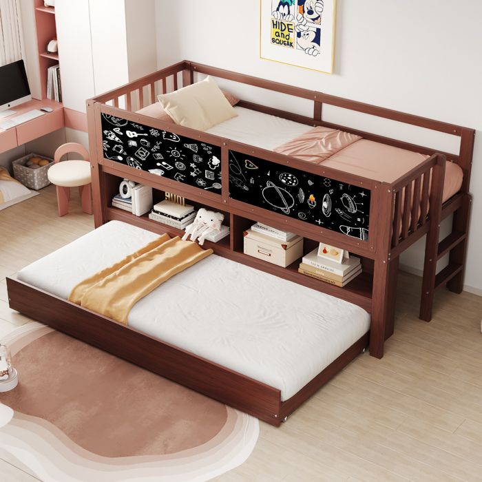 Lit superposé enfant 90x200 cm avec lit gigogne tableau ardoise et rangements ouverts avec échelle bois brun