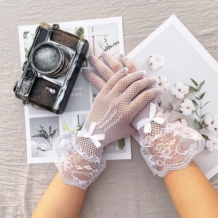 Court Gants Mariee Femme Dentelle Gants De Mariage Gants Gothique Mitaine Avec N Ud Papillon Accessoires Robe Golves Pour Op u2480 Noir blanc Cdiscount Pret a Porter