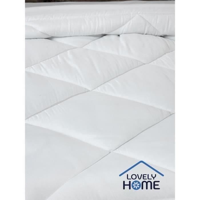 Couette 2 Personnes 220x240 Cm Tempérée 300g/m² – Anti-Acariens, 100% Polyester, Fabriquée En France – Confort Mi-Saison Toutes Saisons