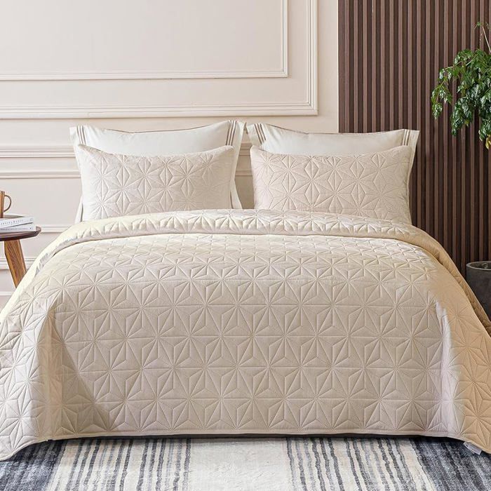 Couvre-Lit 220x240 cm avec 2 Taies d oreiller Dessus de Lit Gaufré Doux Léger avec Motif 220 x 240 cm Beige
