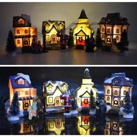 Qqmora décorations de Noël Maisons de Village de noël LED en résine, ornements de noël, bâtiments du jardin objet 2ème génération