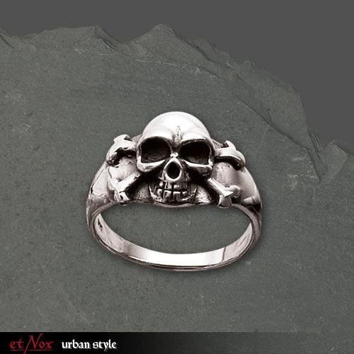 Bague taille 66 sale