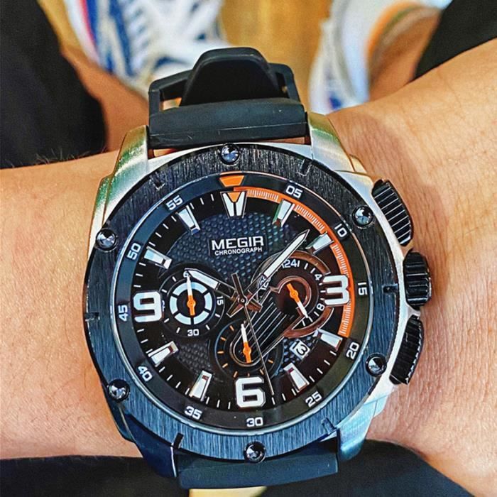 Montre MEGIR Top Marque Sports Hommes Silicone Chronographe Quartz Etanches Hommes Montres