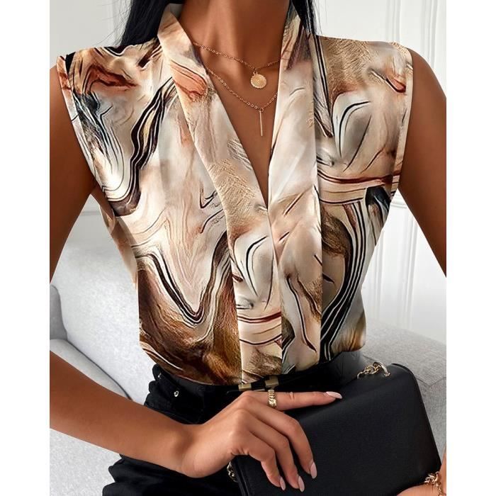 Chemise décolleté sale