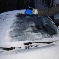 Grattoir à Glace Pare-Brise Voiture Réglable Avec Pelle à Neige - Aluminium, Poignée Confort, 42 Cm