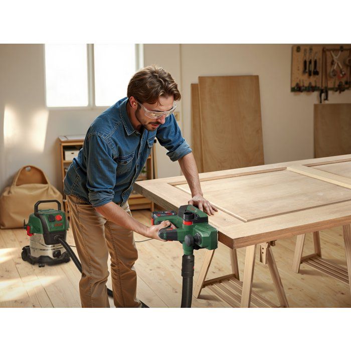 Rabot sans fil BOSCH - PHO 18V-20 - 82 mm - Bricolage Rabot sans fil BOSCH - PHO 18V-20 - 82 mm - Bricolage