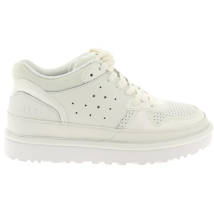 basket ugg blanche