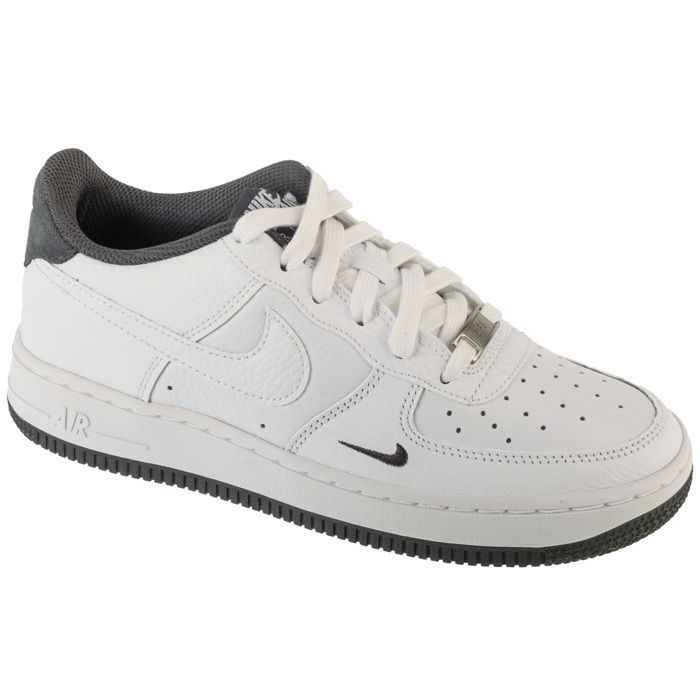 Nike Baskets pour un garçon - Blanc - Nike Air Force 1 07 Lv8