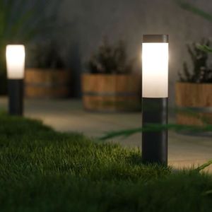 LAMPE DE JARDIN  Lampadaire Solaire de Jardin London XT - SolarCentre - Blanc Chaud - Édition Anthracite - Extérieur