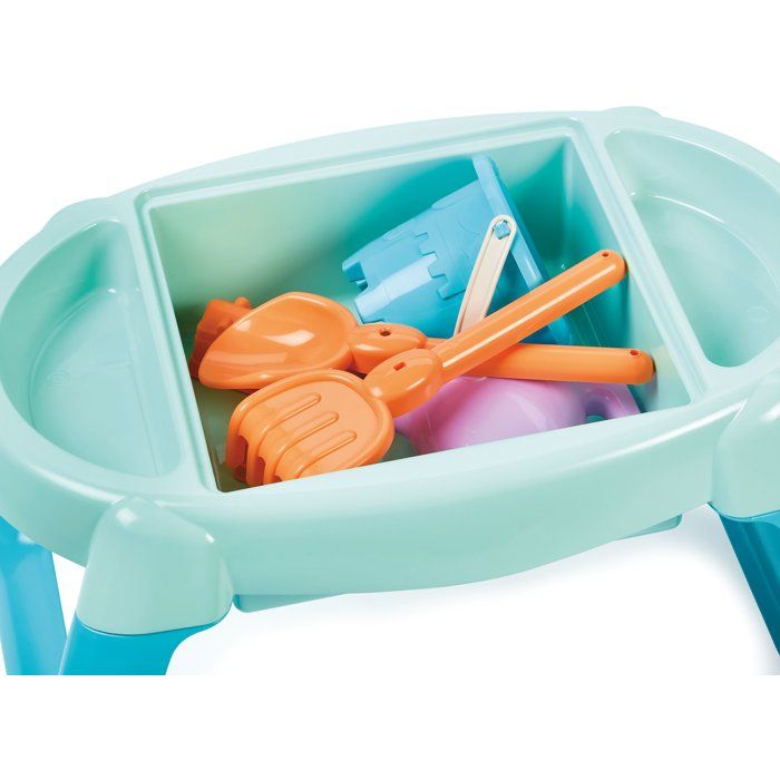 klein 3237 Table de Jeu Cat Sable et Eau, avec Bras de Pelleteuse, Benne, 2 tuyaux, stoppeurs et bassins Amovibles, Dimensions : 64 cm x 48 cm x 40 cm, Jouet pour Enfants à partir de 18 Mois