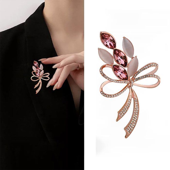 Broche Fleur Vintage En Résine Et Cristaux - Couleur Or Rose, Très Bon état