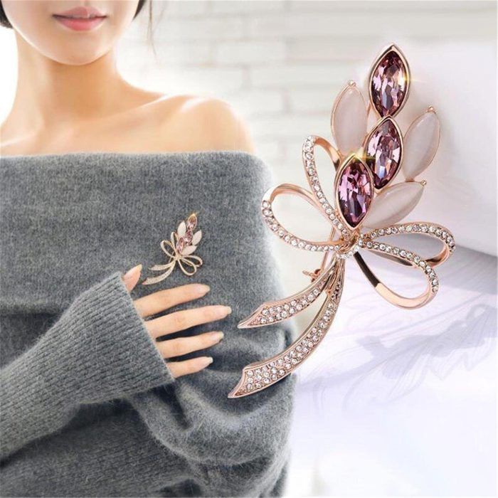 Broche Fleur Vintage En Résine Et Cristaux - Couleur Or Rose, Très Bon état