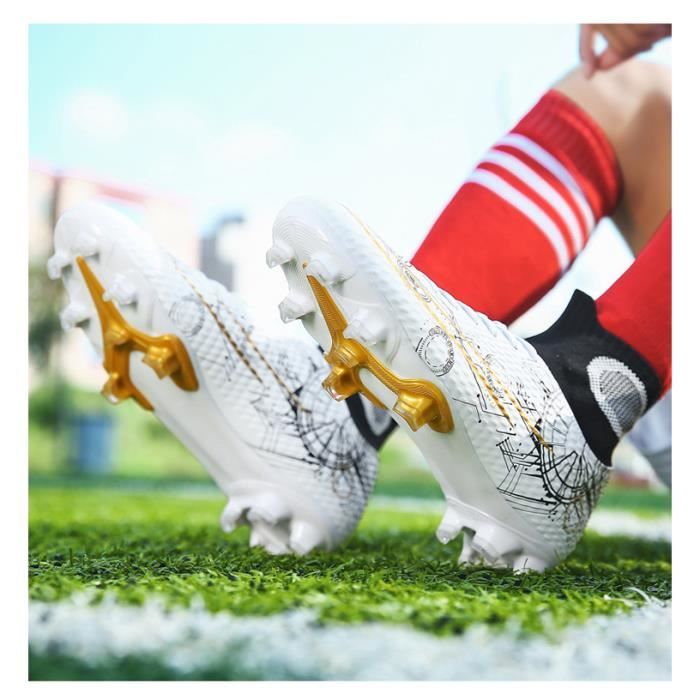 LucaSng Chaussures de Football Homme Crampons Professionnel Spike Chaussure  de Foot Enfant Antidérapant Entrainement Chaussures de Sport pour Garçon  High Top Football Boots (34, Faible Style 1) : : Mode