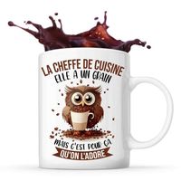 Tasse La Cheffe de Cuisine Chouette Café | Idée Mug Cadeau Travail Humour Collègue Femme Anniversaire Noël