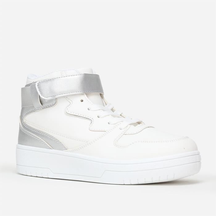 basket a scratch blanche