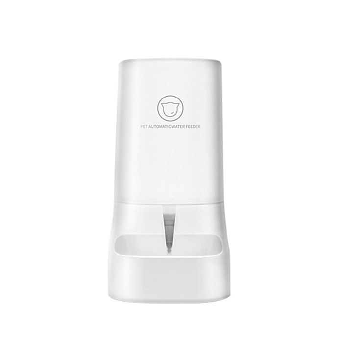 Comparer les prix de Distributeur automatique deau pour chiens et chats