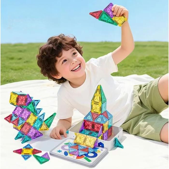 WOOBLO Construction Magnétique 136 Pièces – Tiles Aimantées Avec Roues, Lettres, Chiffres – STEM Montessori – Cadeau 3-8 Ans