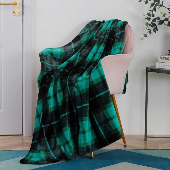 Plaid Polaire Microfibre Gaufrée 130x150 Cm – Marine – Jeté De Canapé Tout Saison