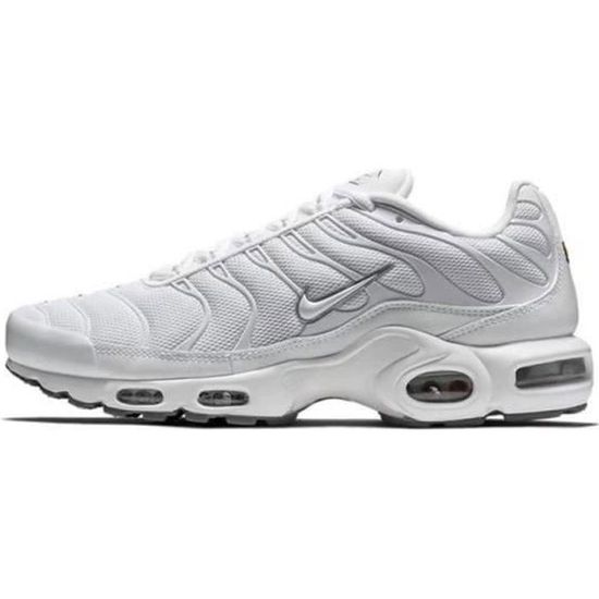 Nike air max plus tn tuned air blanche semelle noir modele outlet peut contenir quelque defaut Blanc Cdiscount Chaussures