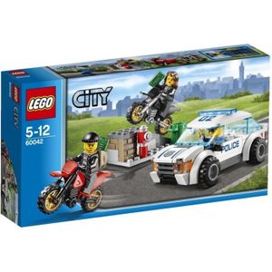 ASSEMBLAGE CONSTRUCTION LEGO City 60042 La Chasse aux Bandits