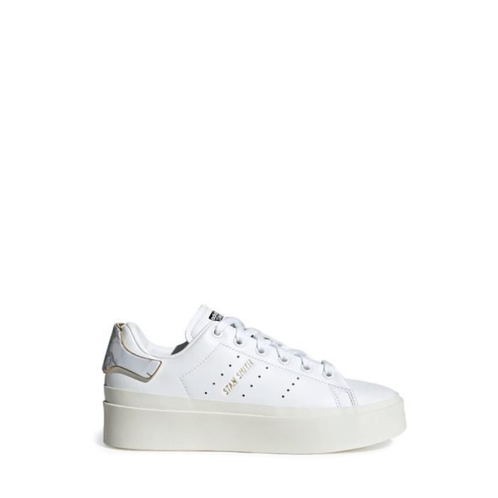 ADIDAS Baskets Femme Blanc Textile GR68920