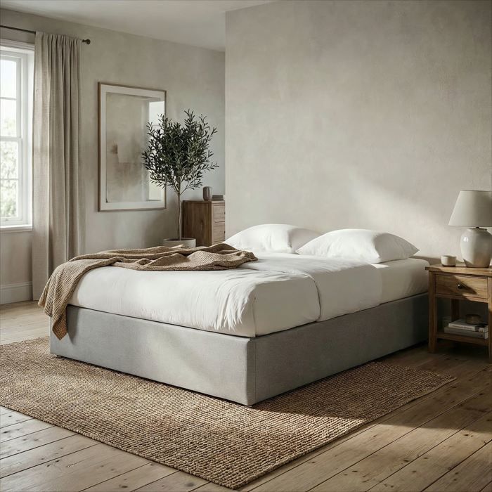 Sommier tapissier MAYA 120 x 190 cm structure en bois et revêtement en tissu gris cadre de lit avec pieds Sommier tapissier MAYA 120 x 190 cm structure en bois et revêtement en tissu gris cadre de lit avec pieds