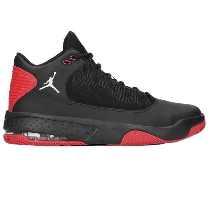 Chaussures de Basket ball NIKE Air Jordan Max Aura 2 Noir Homme Route Respirant