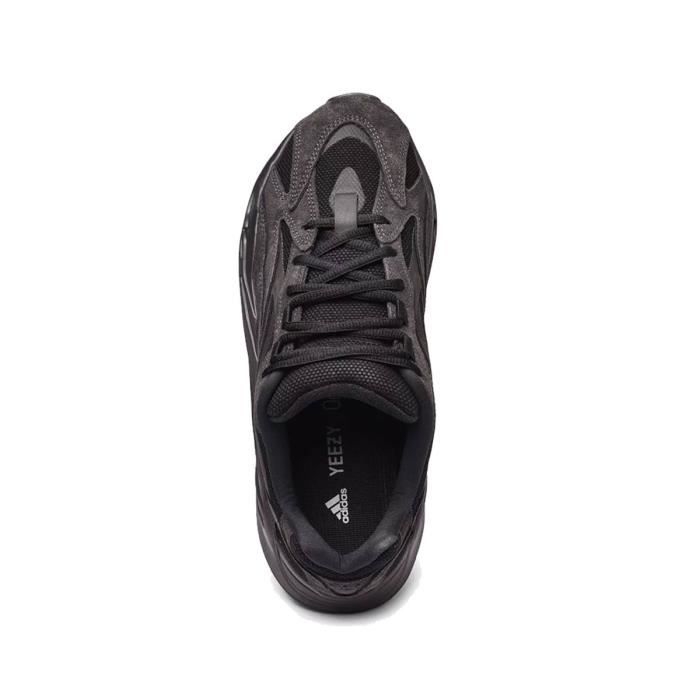 Adidas originals yeezy boost 700 v2 vanta hot sale