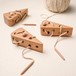 ANNEAU DE DENTITION Jouet pour bébé 1pc en bois jouet à cordes en bois souris et fromage jouet d'activité de laçage
