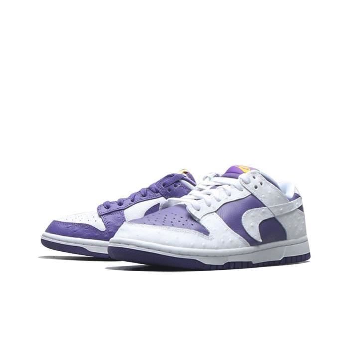 NIKE SB Baskets Dunk Low Flip The Old School DJ4636 100 Blanc Violet Chaussures pour Femme Homme Violet blanc Cdiscount Pret a Porter
