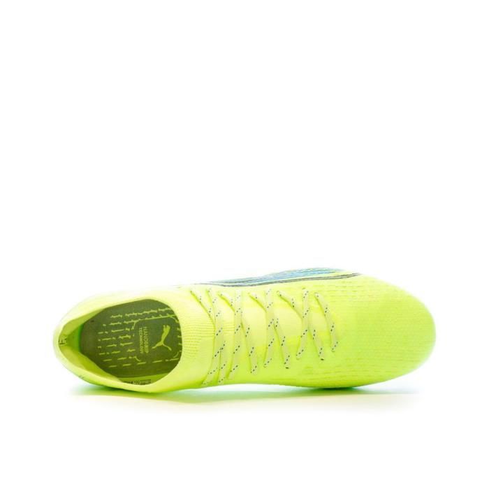 Puma jaune et top verte