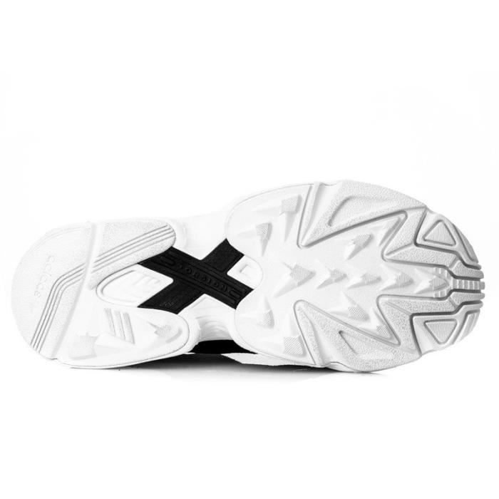 Adidas falcon noir outlet et argent