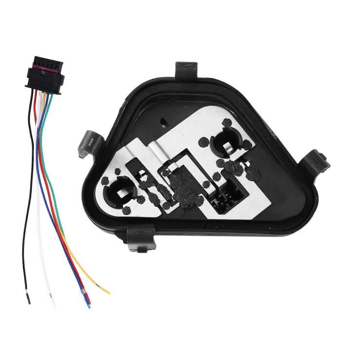 Support dampoule de feu arrière 63217313043 63217313044 pour BMW Série 3 F30 F35 base de feu arrière avec faisceau gauche