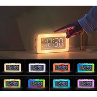 Réveil Numérique ,avec 2 Réveils, Miroir Horloge Numérique LED avec 8 Modes Lumière, Snooze, Aide au Sommeil, Minuterie