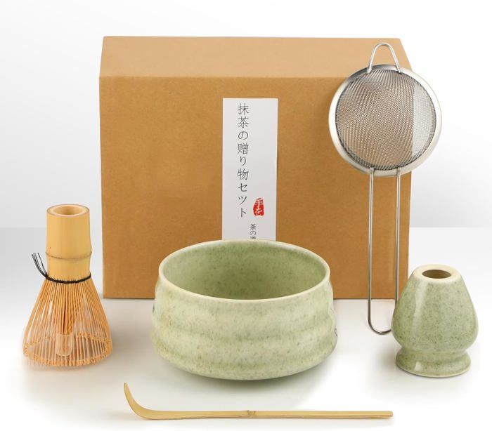 Service à matcha bleu dégradé fait main – Bol à thé en céramique avec bec verseur, support pour fouet, fouet à matcha, design élégant, cadeau de Noël pour les amateurs de thé