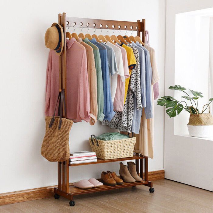 Portant à Vêtement avec 2 Étagères en Bois - Porte-manteau avec roulettes pour chambre - 104x32.2x166cm