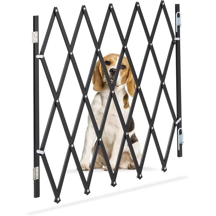 Acheter ICI une barrière de sécurité en bambou pour chiens