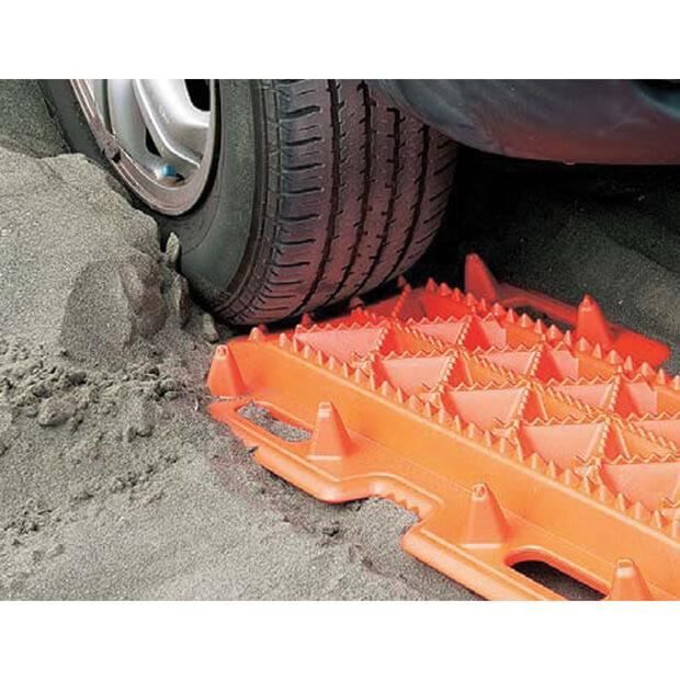 Plaque anti enlisement chaîne neige désensablage pliable boue sable voiture  rouge souple roue conduite hiver extérieur chaussett - Cdiscount Auto